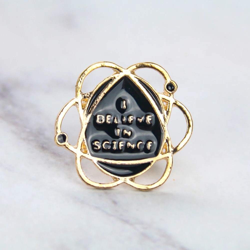 Science Themed Atom Brooch Hun - Science Hunter のレビューと価格
